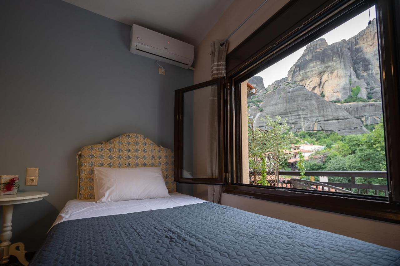 The House Under The Rocks Of Meteora 1 Apartment กาลัมปากา ภายนอก รูปภาพ